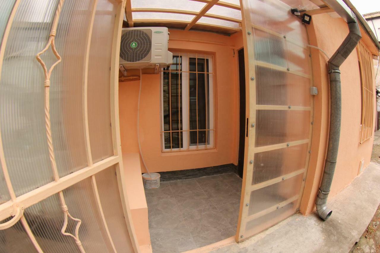Apartment On Gimnazycheskaya Odessza Kültér fotó