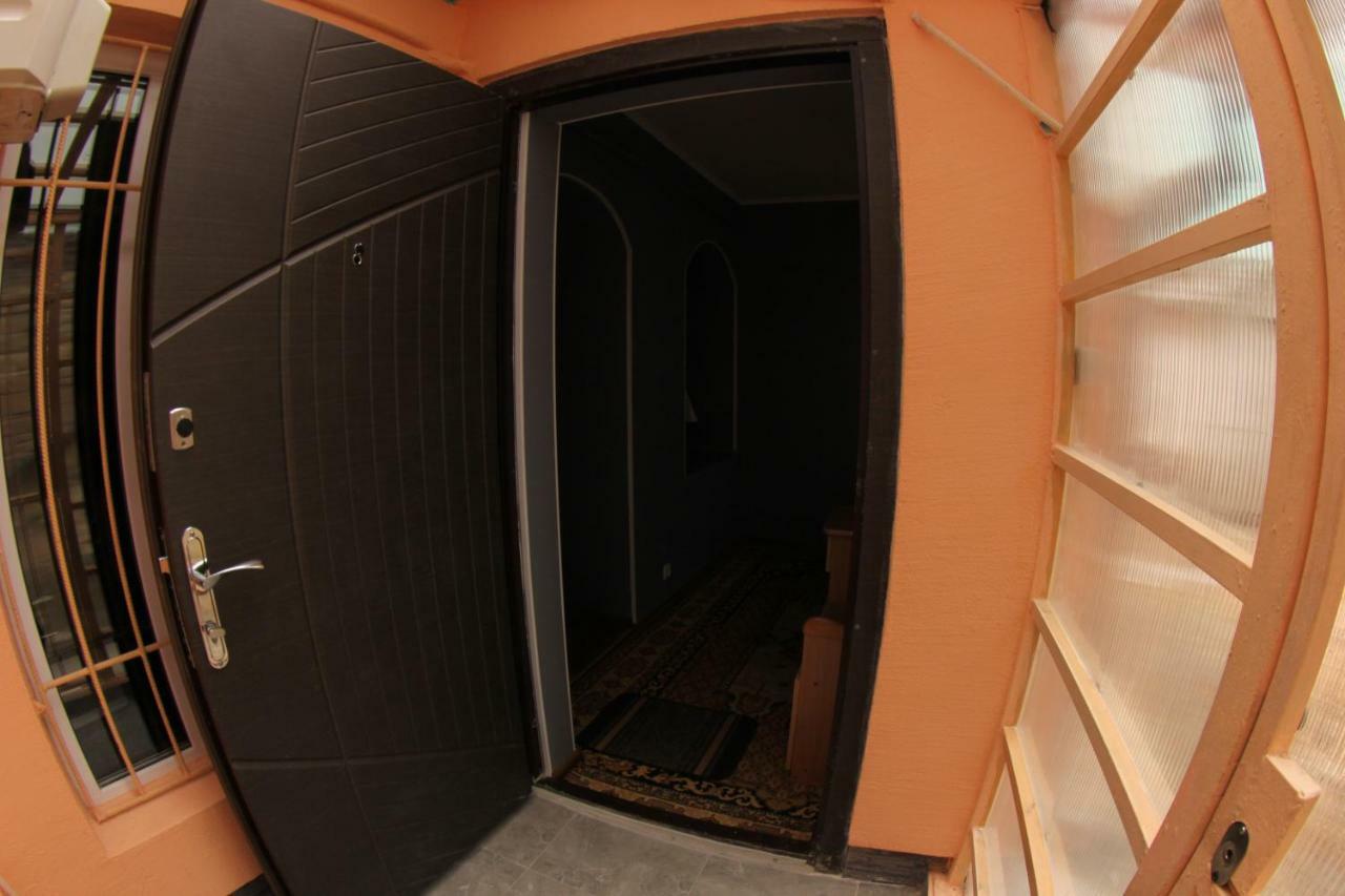 Apartment On Gimnazycheskaya Odessza Kültér fotó